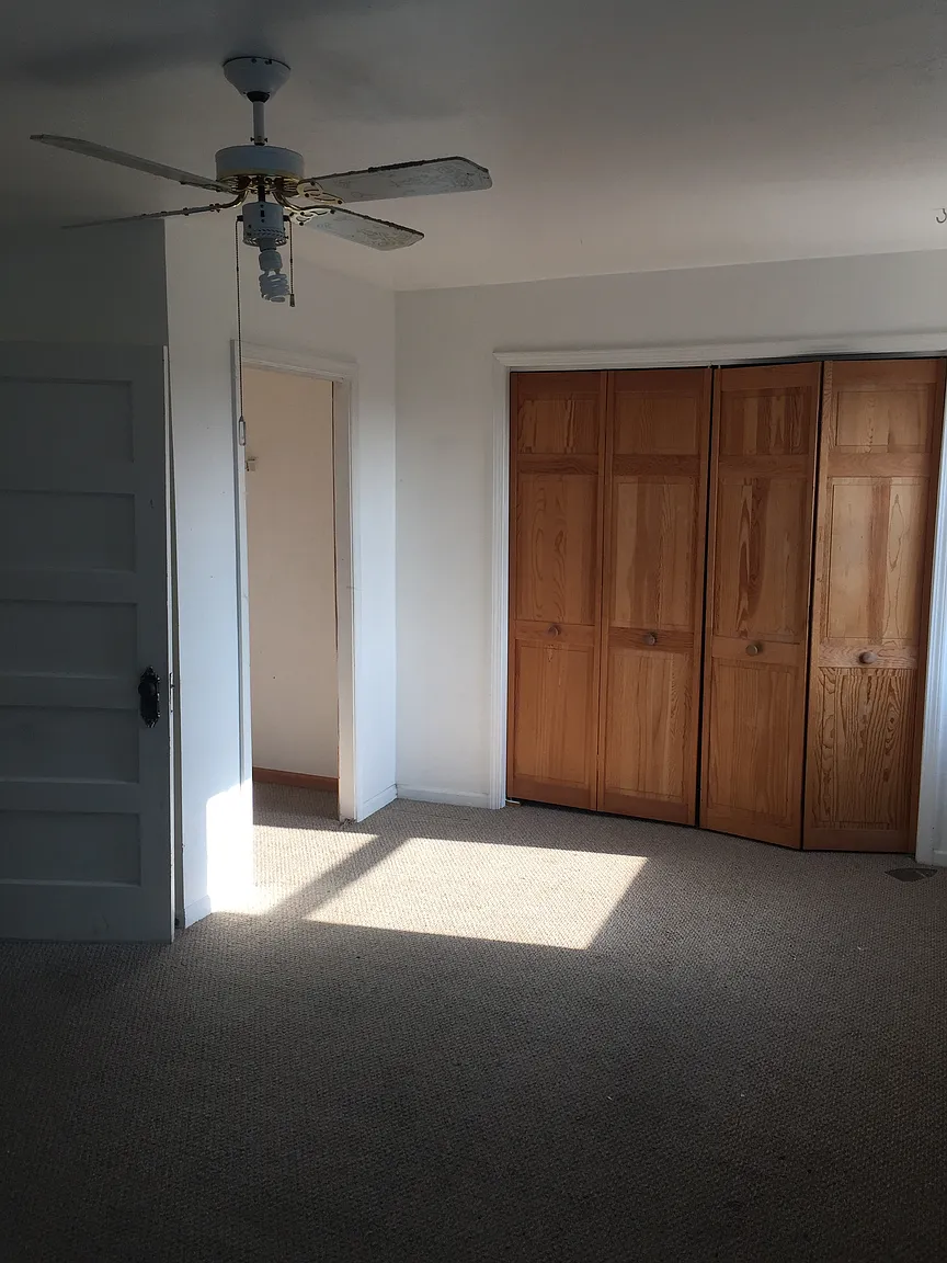 319 Kearsarge St photo 1