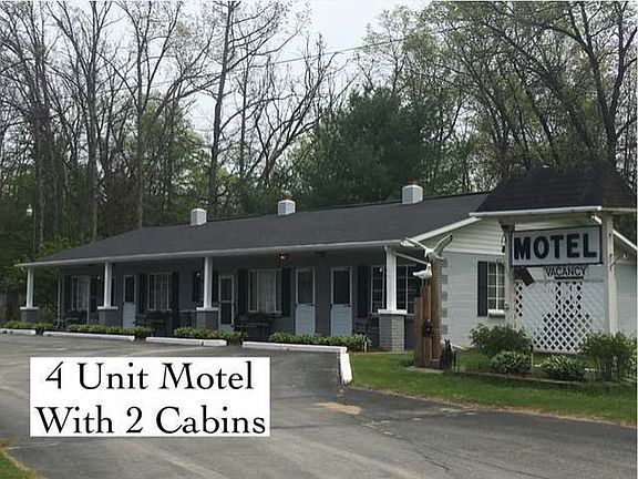 3rd image of 5341 Acorn Ln