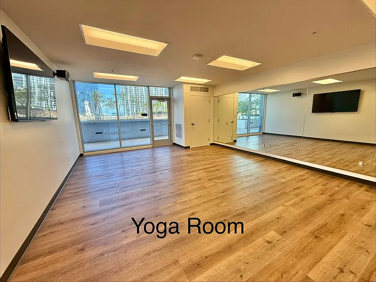 988 Halekauwila St #3709 — Photo 31