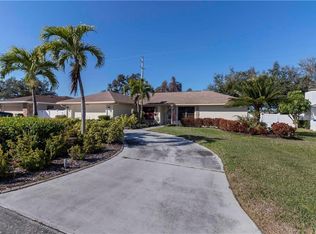 6914 Heritage Ln, Bradenton, FL 34209