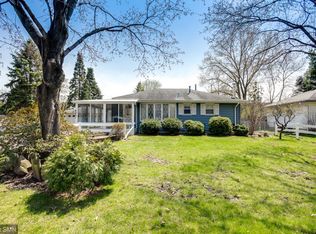 6961 11th St N, Oakdale, MN 55128