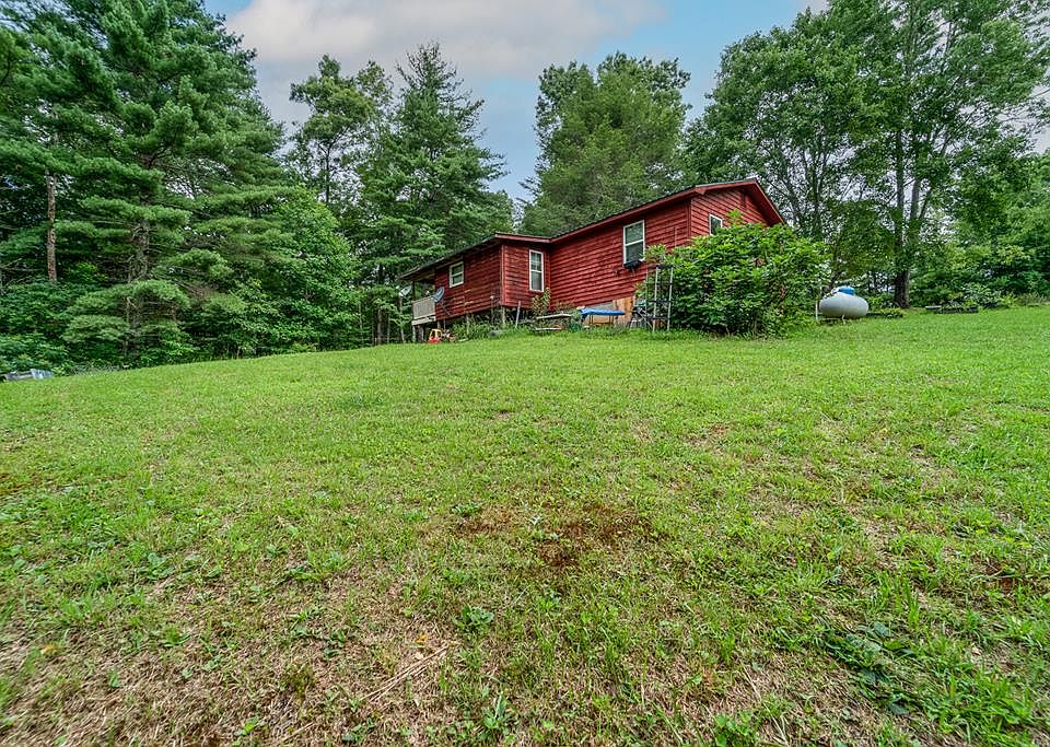 1st image of 875 Felix Rd
