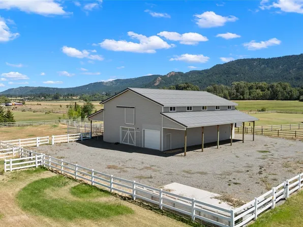 522 Pine Ridge Lane, Cle Elum, WA 98922