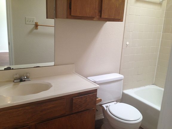 4th image of 9307 Kempler Dr #B