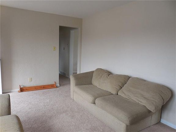 5th image of 5521 Annetta Dr