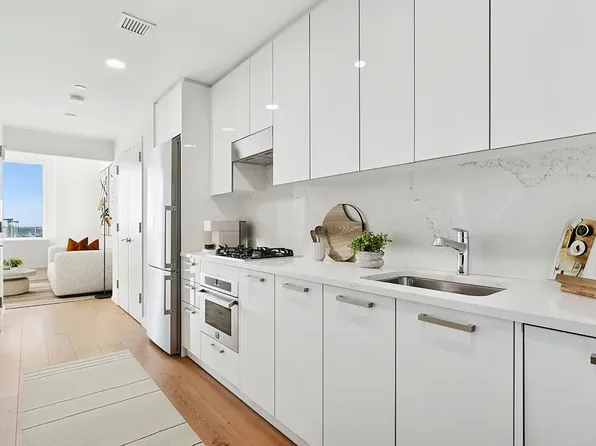 180 Broome St, New York, NY
