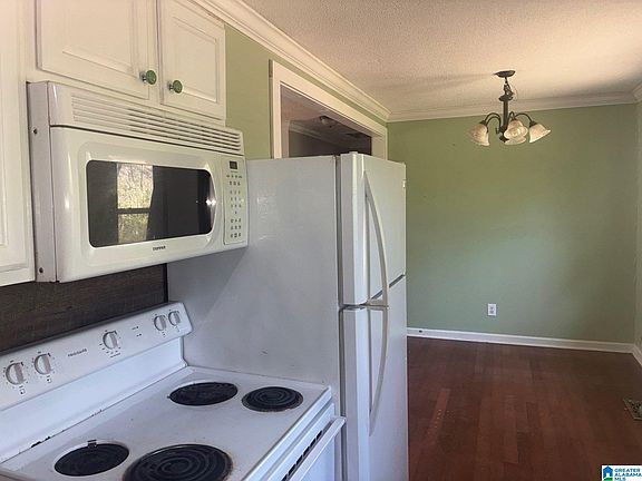2nd image of 41 Williams Dr