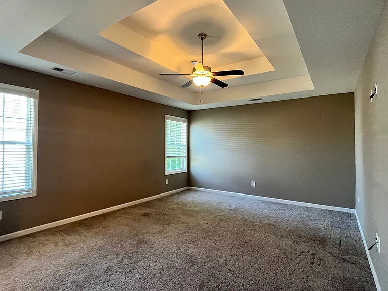 1955 Boxwood Way — Photo 15
