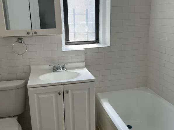 35 East 208th Street 4C image 7 of 7