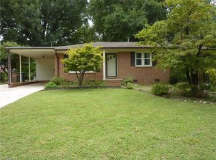 2219 Murrayhill Rd, Greensboro, NC 27403