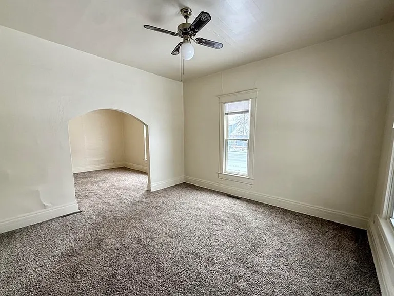 1206 N Cleveland Ave — Photo 3