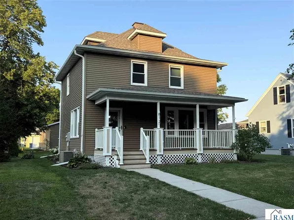812 N Franklin St, New Ulm, MN 56073