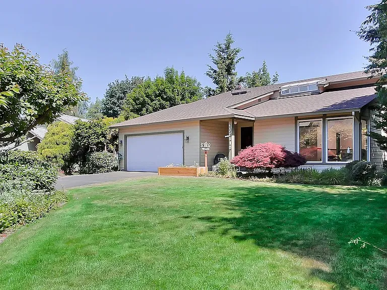 32610 7th Ave SW — Photo 1