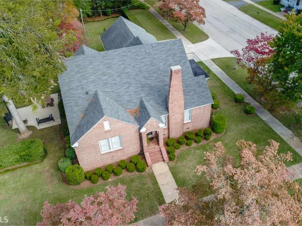 209 E 7th St, West Point, GA 31833