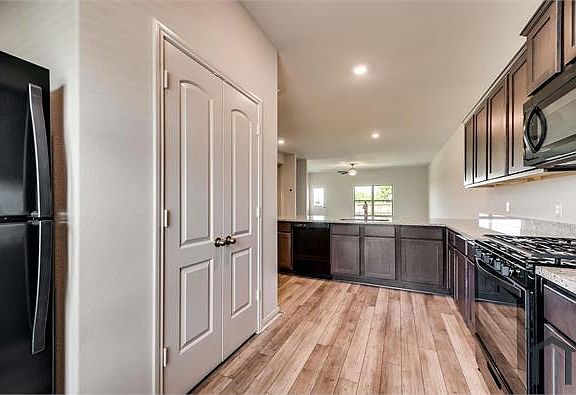 4th image of 3023 Boran Dr
