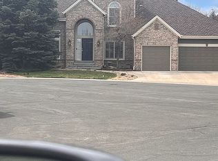 9574 Chesapeake St, Highlands Ranch, CO 80126