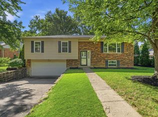 1987 Gainsborough Ln, Cincinnati, OH 45230