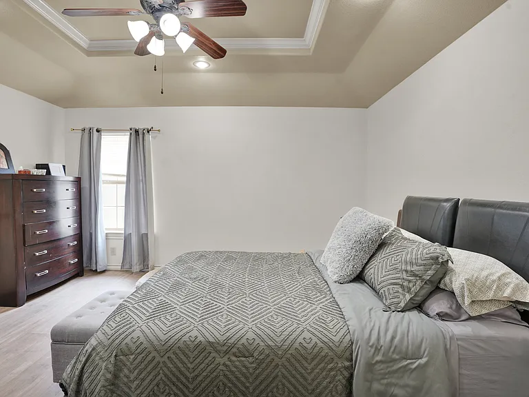 2061 Don Pascual Ln — Photo 10