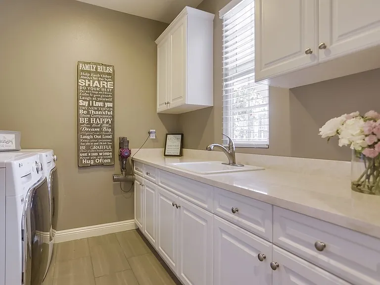 16961 Crescent Creek Dr — Photo 51
