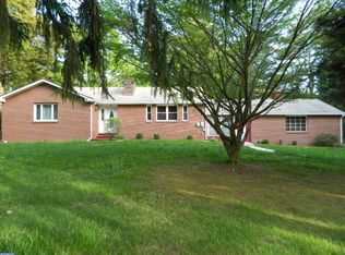 804 Shavertown Rd, Garnet Valley, PA 19060