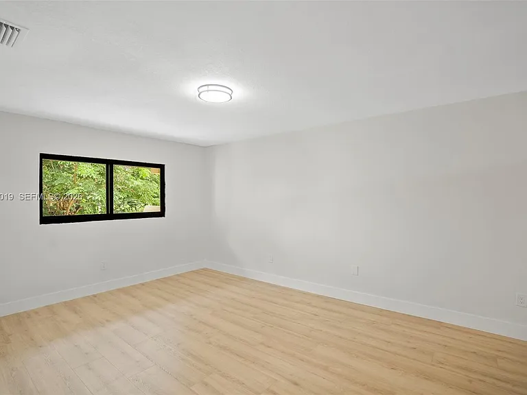28015 SW 143rd Ct — Photo 22