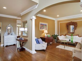 725 Vinings Estates Dr SE, Mableton, GA 30126