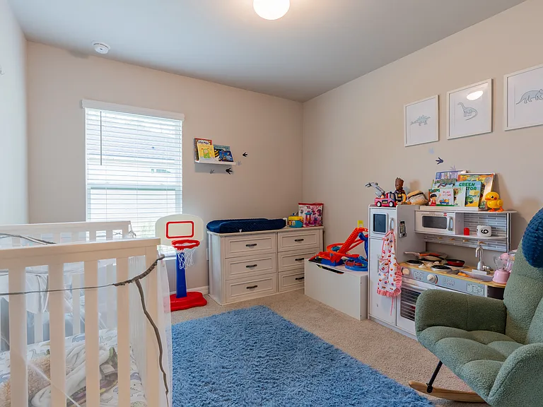 22420 Sacramento Ave — Photo 24