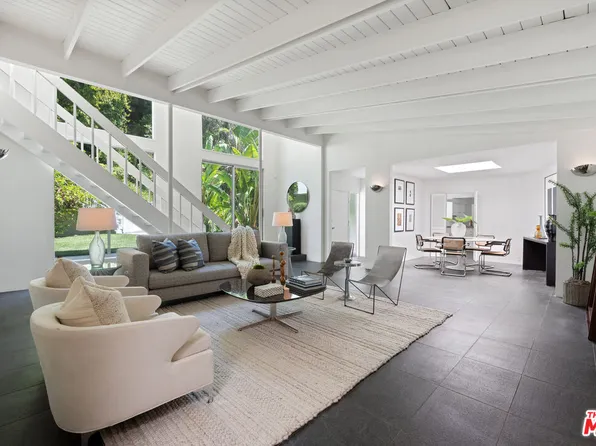 1264 Benedict Canyon Dr, Beverly Hills, CA 90210