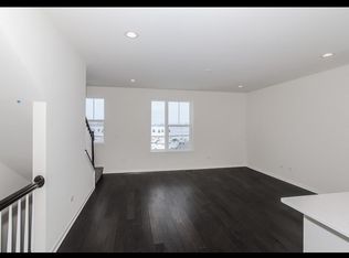 4188 Irving Rd, Aurora, IL 60504