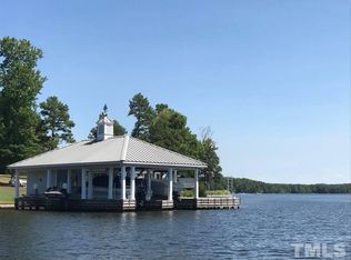 4 Oak Pointe Dr, Semora, NC 27343