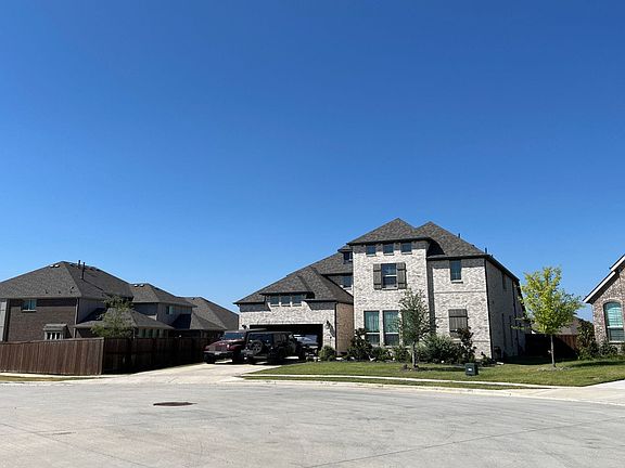 2nd image of 11305 Dusty Trail Ct