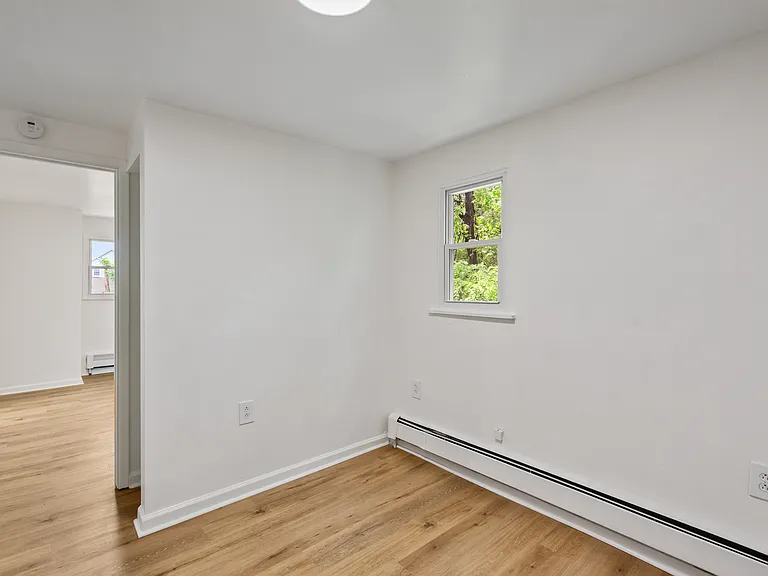 441-443 445 Library St #6 — Photo 5