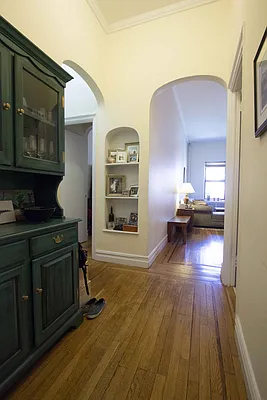 Rented by Maz Group NY | media 3