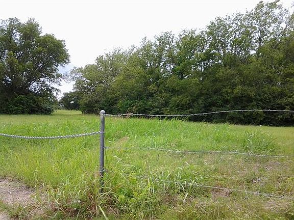 2nd image of 7535 University Hills Blvd