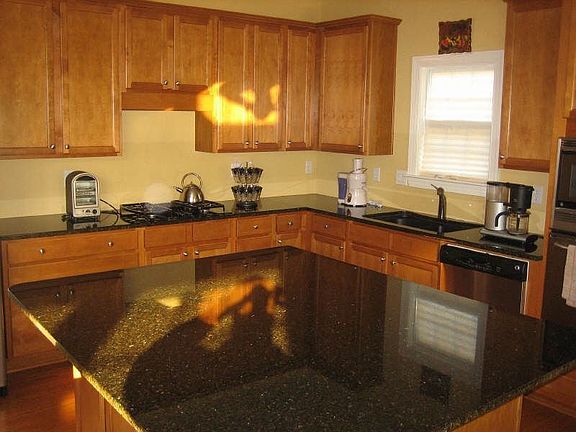 3rd image of 9607 Castona Ln