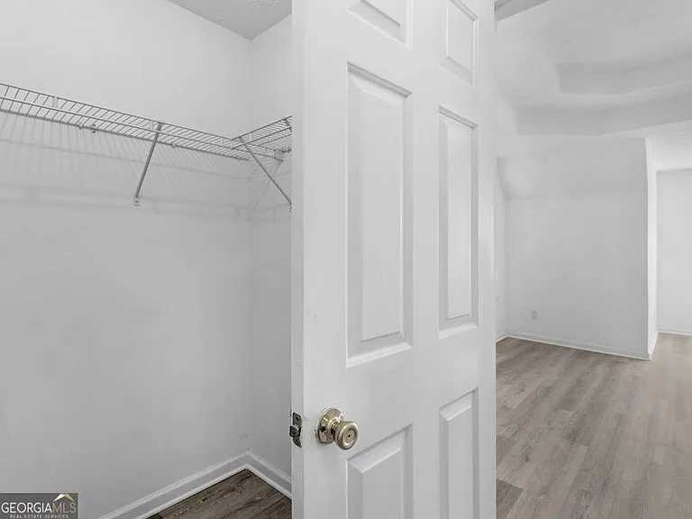 305 Nunnally Dr — Photo 25