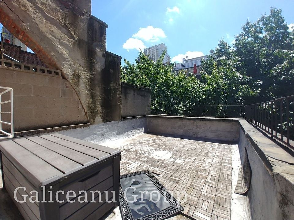 1st image of 54 W 75th St APT 3B