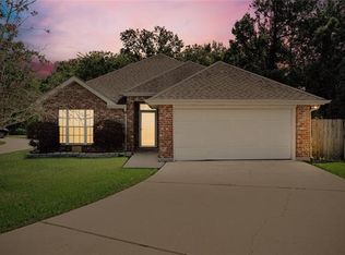 100 Barrett Dr, Luling, LA 70070