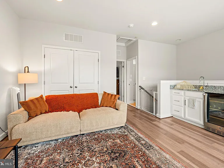 605 Skiff Way — Photo 22