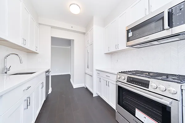 Rented by Living New York | media 22