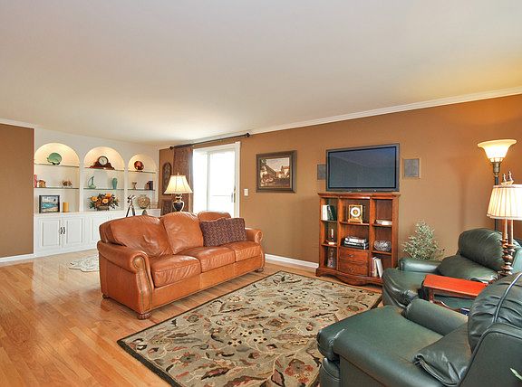 3rd image of 1730 W Galena Blvd APT 401W