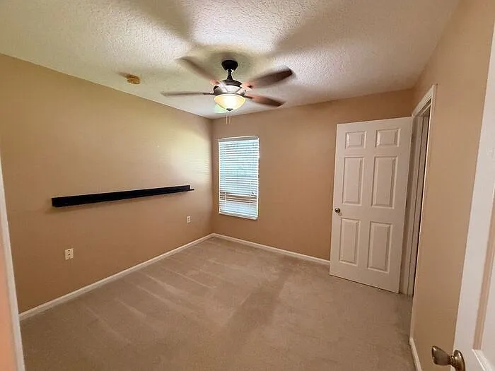 2632 Galliano Cir — Photo 36