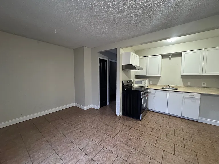 695 Wallace St #108 — Photo 5