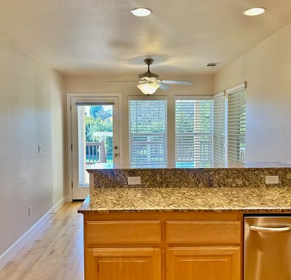 17874 Lake Forest Dr — Photo 12