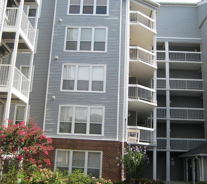 1st image of 3175 Summit Square Dr Unit 5-D12