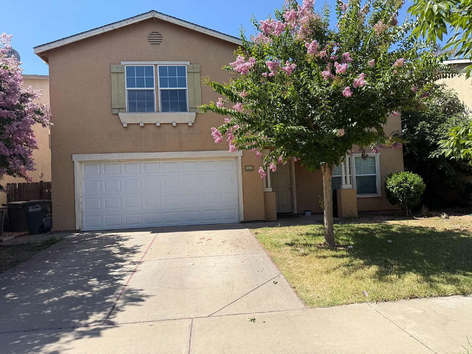5 bed, 3.0 bath, 3545 sqft, $2,800 — Photo 1