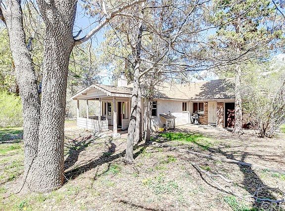 2nd image of 451 Leonard Ln