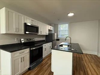 139 Troup St #2A — Photo 1