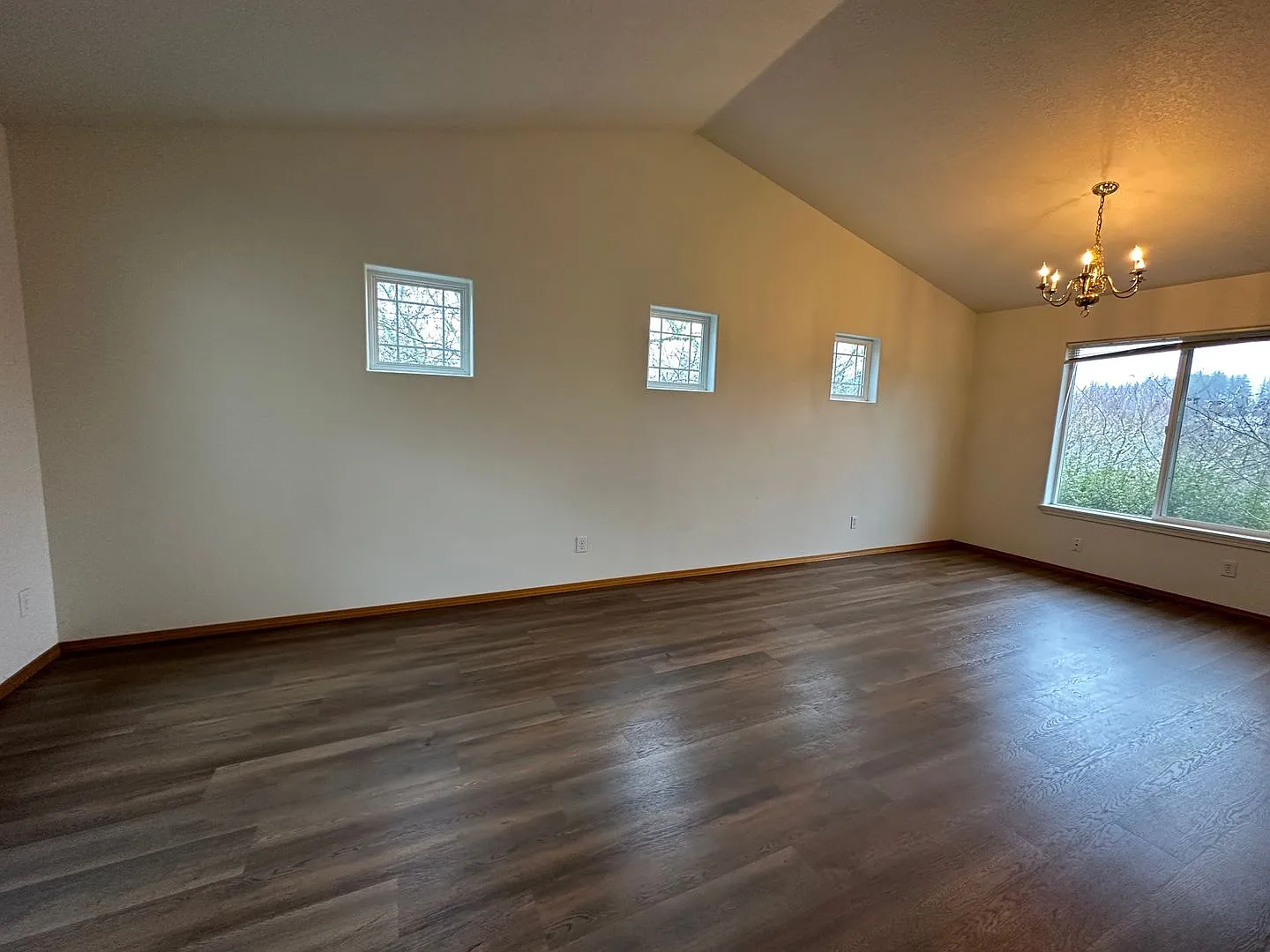 13042 SW Mayview Way ~ Excellent Progress Ridge Home! — Photo 2