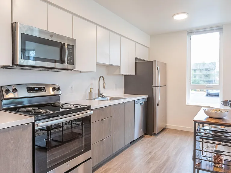 Douglas Grove | Kitchen